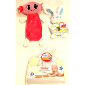 Gund Baby Rattle Crinkle Squeeky Toy & Nuby 10 Pack Washcloths Lot of 3 NWT
